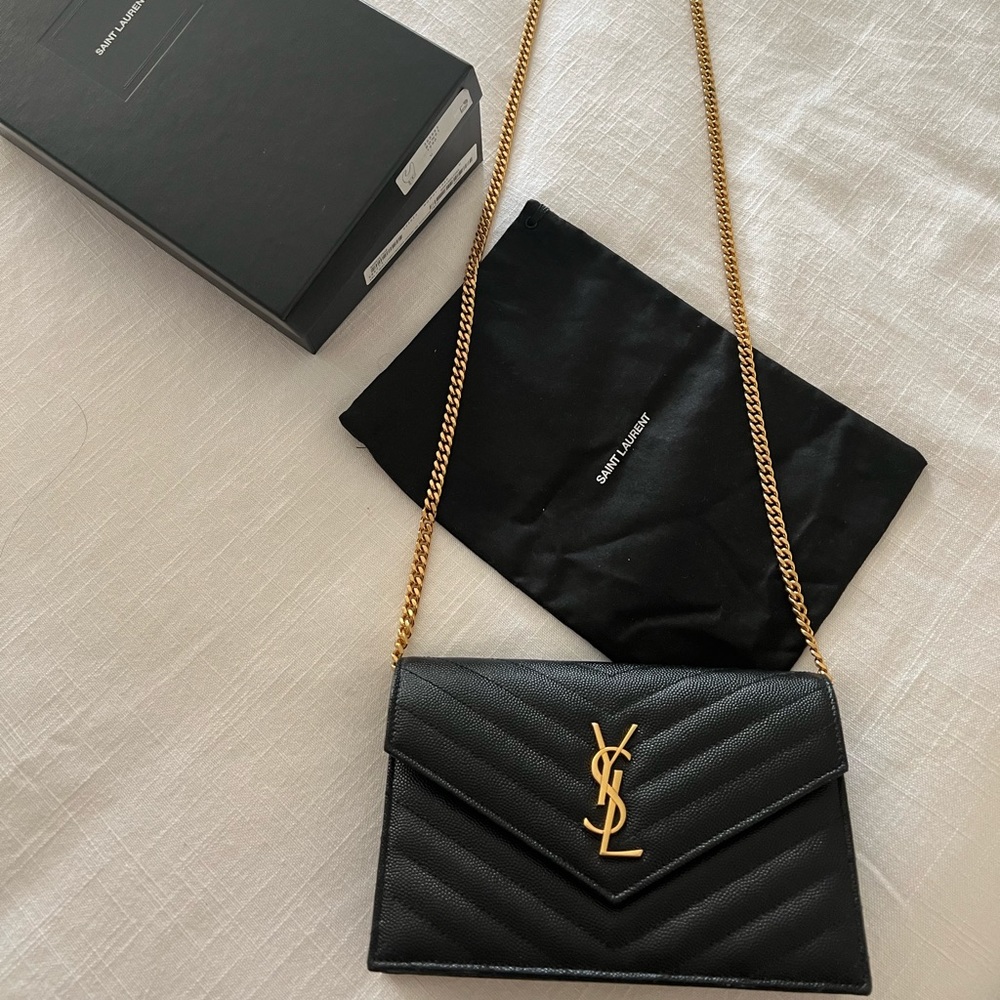 saint-laurent YSL